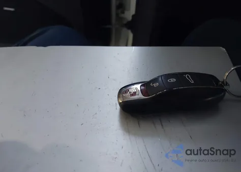 2013 Porsche Panamera 4 из США, поврежденный, VIN WP0AA2A7XDL015926